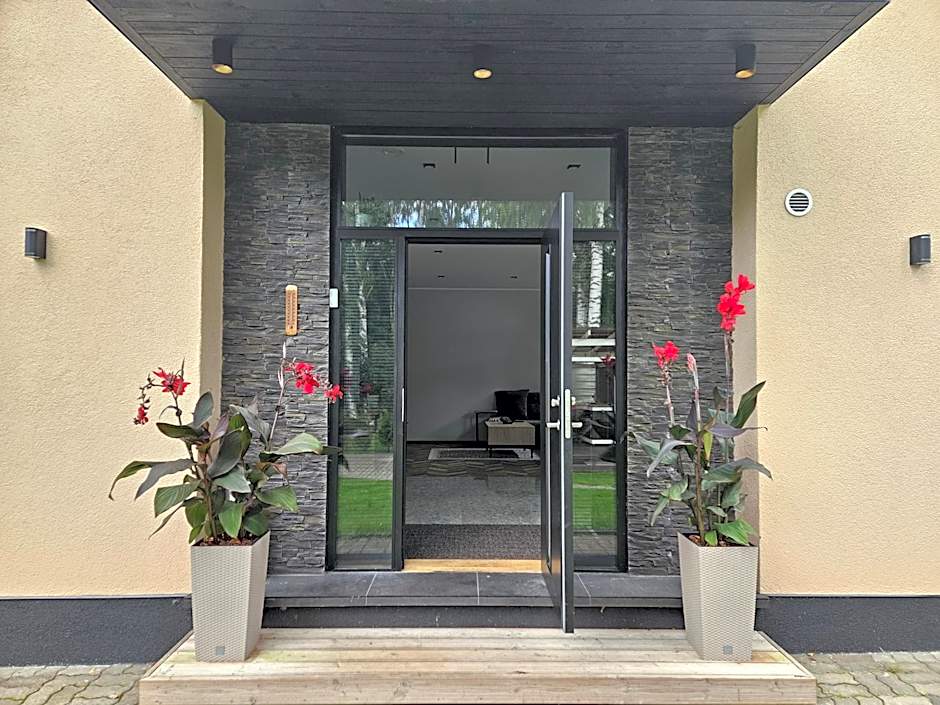 Elva Majutus - Puhkemaja - Hot Tub l Sauna l BBQ