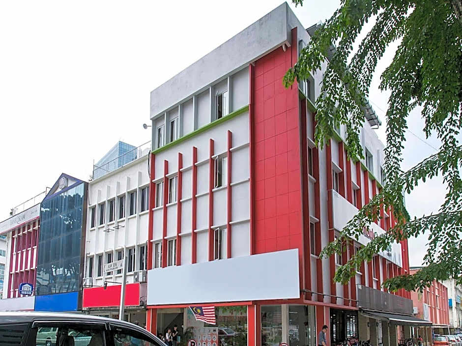 Hotel Strawberry Fields