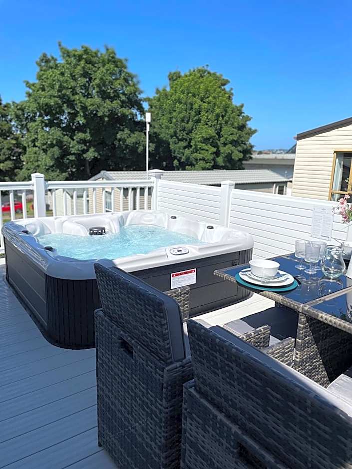 Hoburne Devon Bay - Hot Tub 2 Bed Paignton