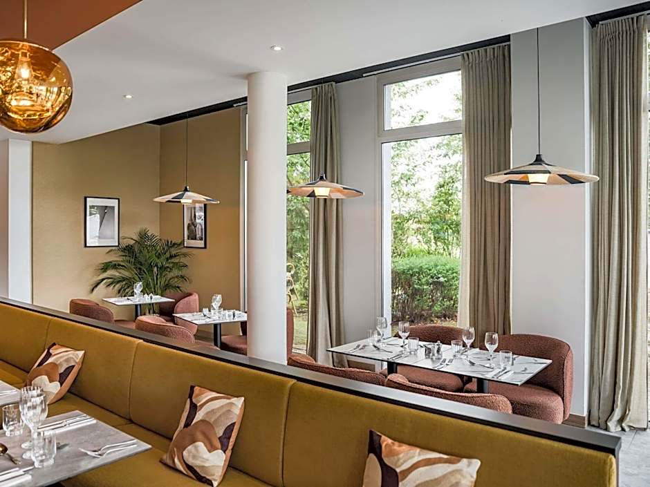 Mercure Chartres Est