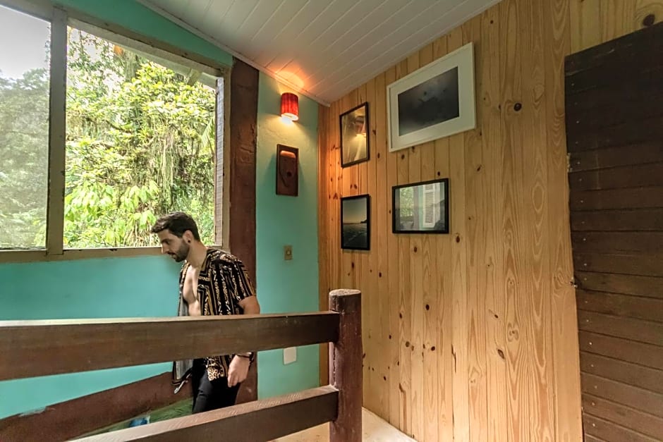 Hostel e Camping Rio das Pedras