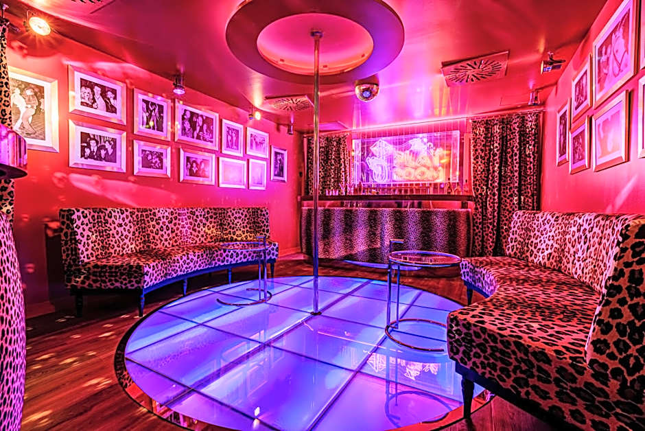 Romeos Ibiza - Adults Only