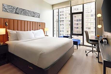 Superior King Room