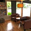 Thunderbird Lodge