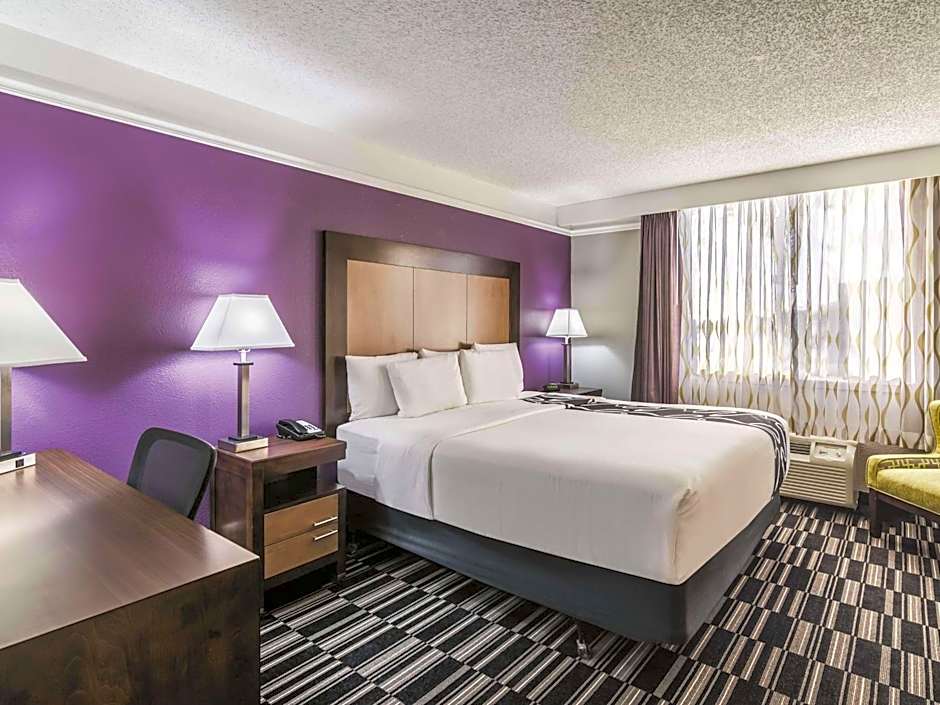 La Quinta Inn & Suites by Wyndham Jupiter