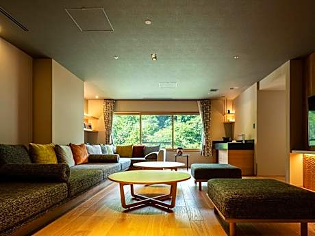 Premium Suite with Onsen View Bath-Private Room Dinner