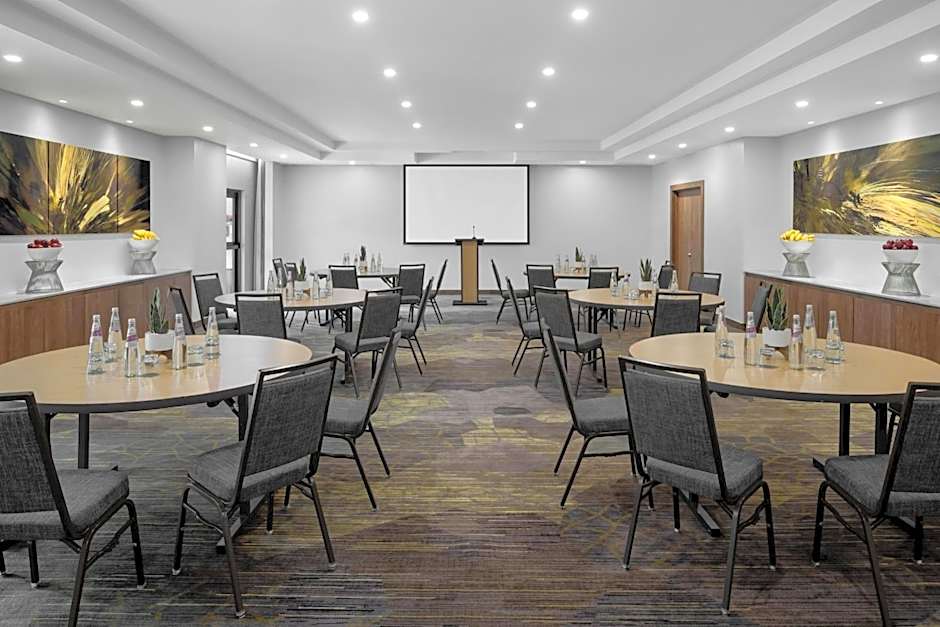 Courtyard by Marriott Port of Spain