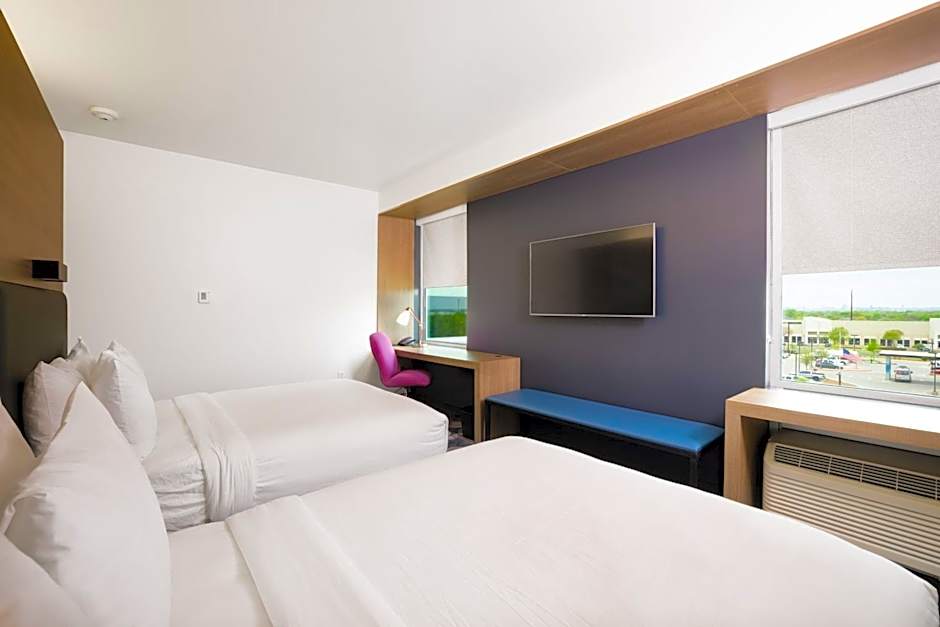 Aloft Austin Airport