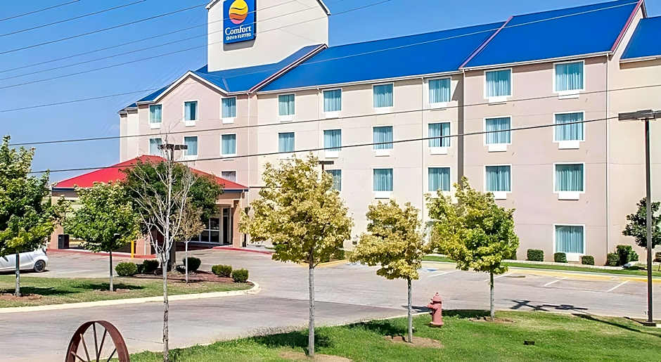 Comfort Inn & Suites Elk City South