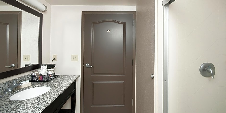 Hampton Inn & Suites Seneca-Clemson Area