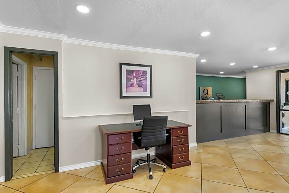 Quality Inn Marshall