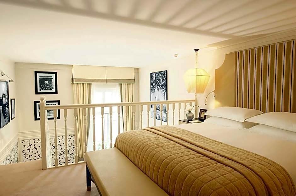 Hotel Castille Paris