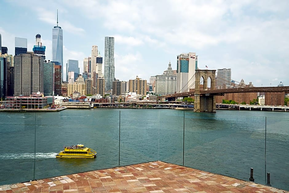 1 Hotel Brooklyn Bridge