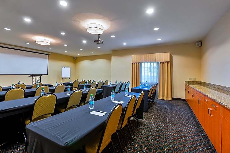 Candlewood Suites Decatur Medical Center By IHG