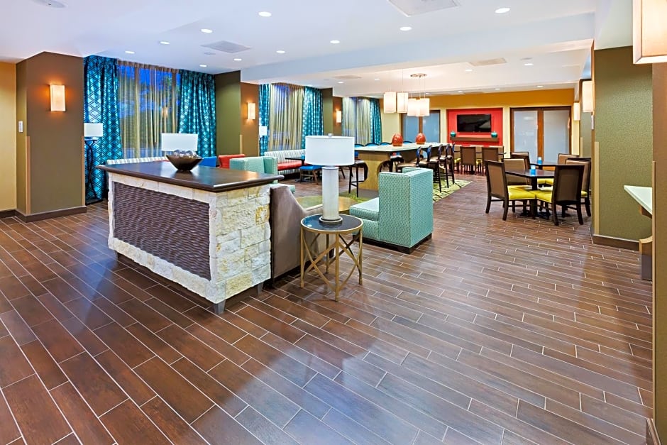 Hampton Inn Austin Oak Hill