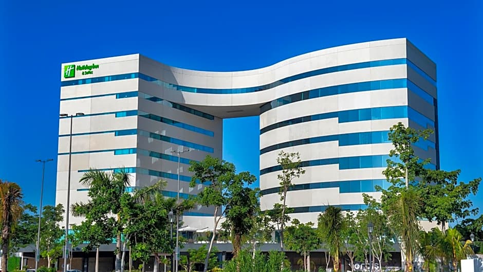 Holiday Inn Hotel And Suites Merida La Isla By IHG