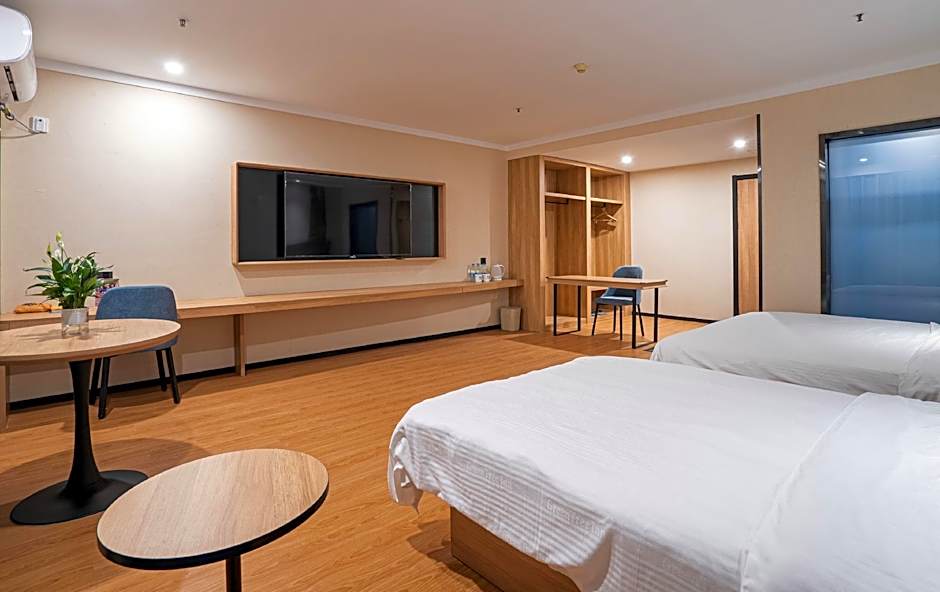 Greentree Inn Yangzhou Shouxihu South Gate Hotel