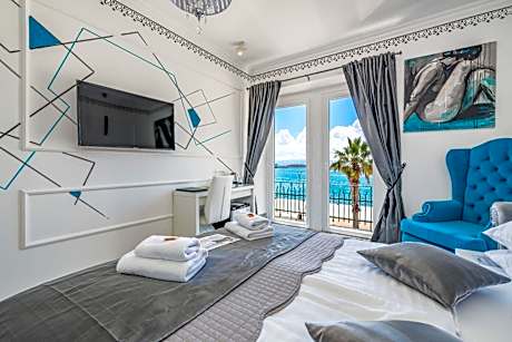 Prestige Room - Balcony and Seaview