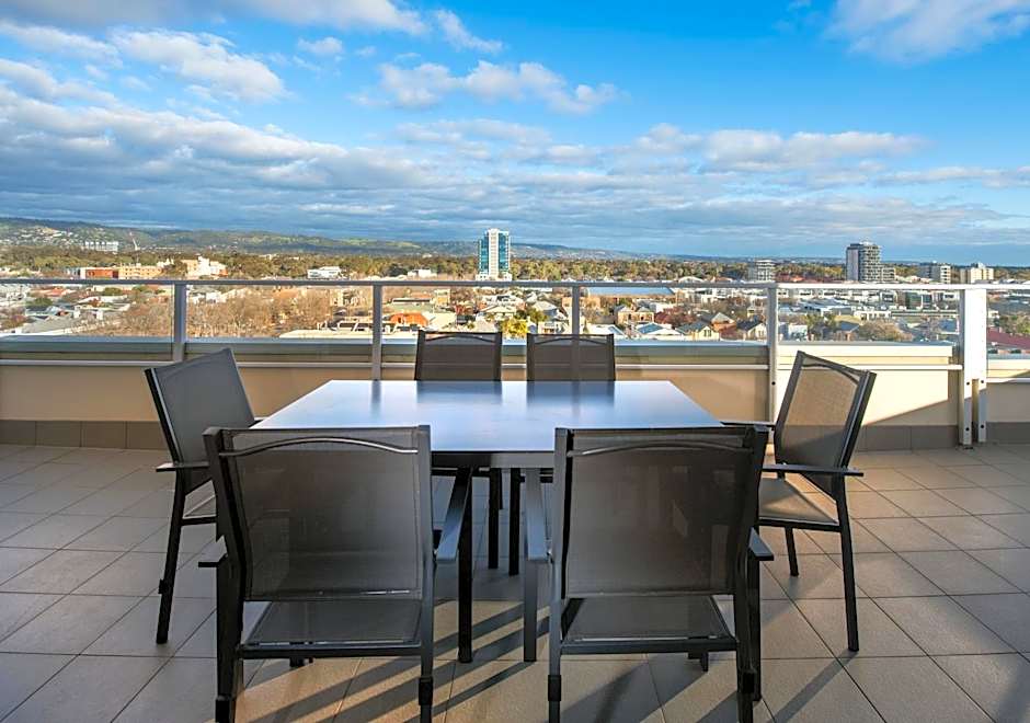 Hume Serviced Apartments