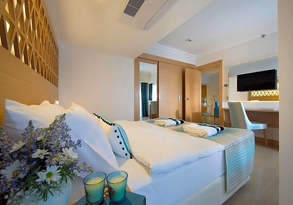 Aurasia Design Hotel