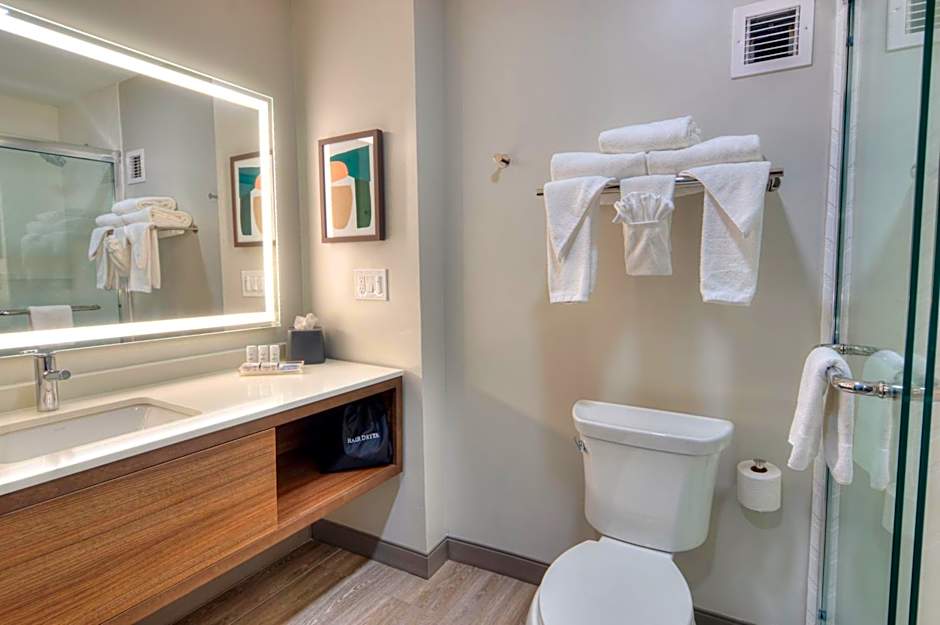 Holiday Inn Gainesville-University Center By IHG
