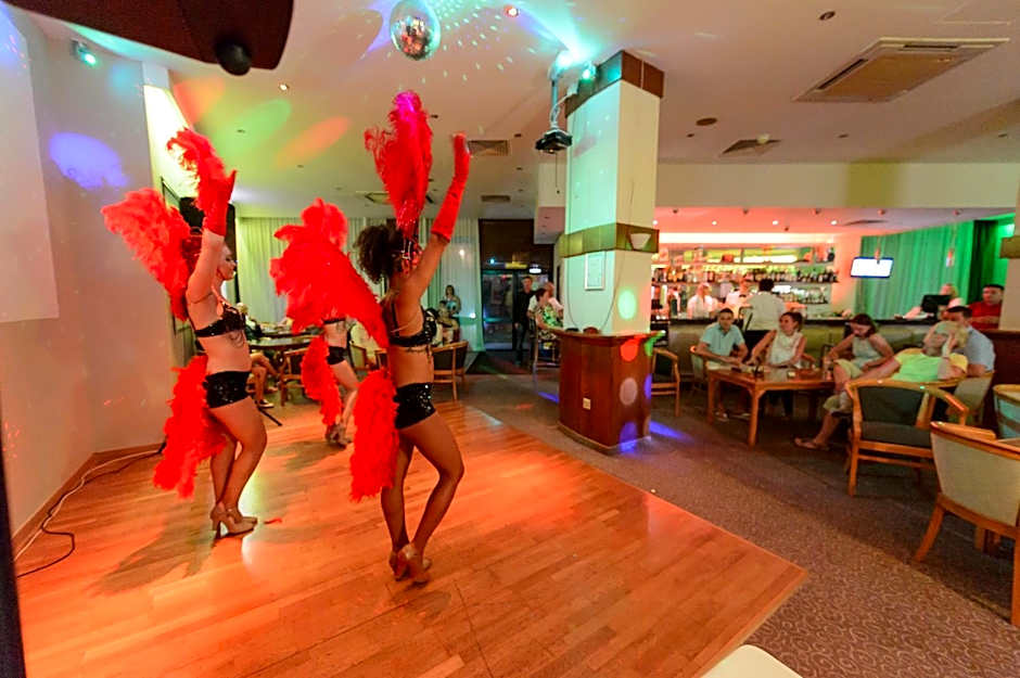 Pavlo Napa Beach Hotel