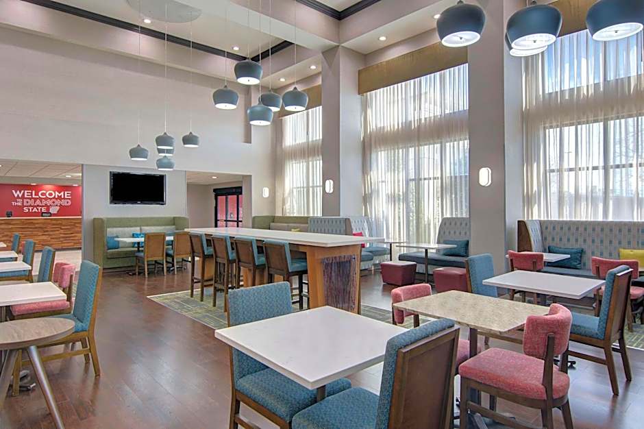 Hampton Inn By Hilton Fayetteville