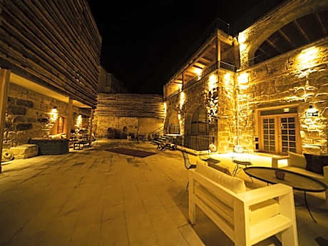 Pinhan Suite