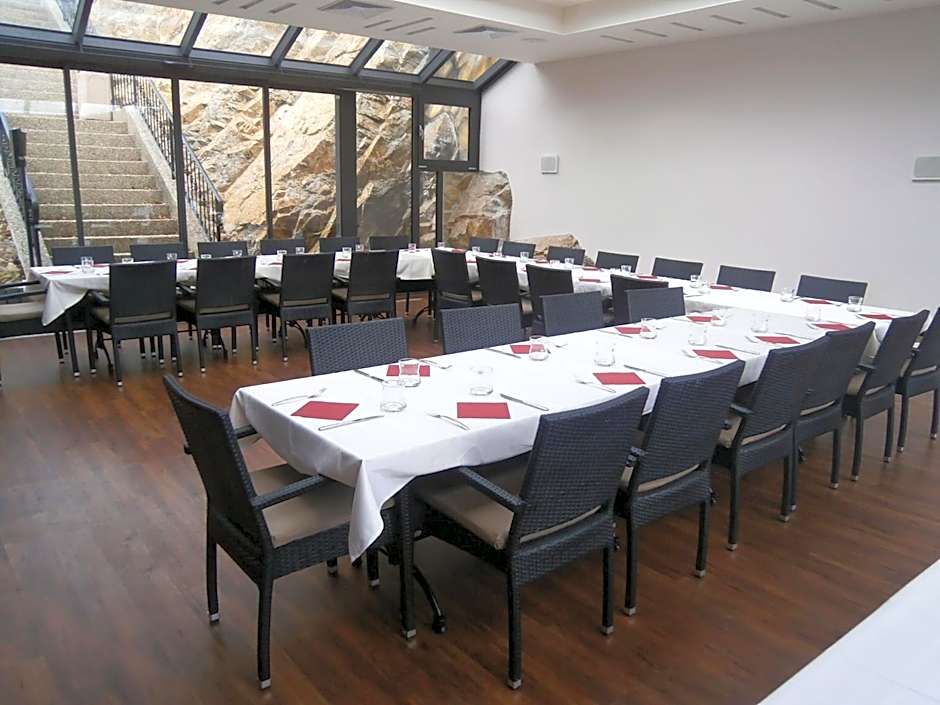 Hotel Dvorana