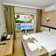Moni Hotel