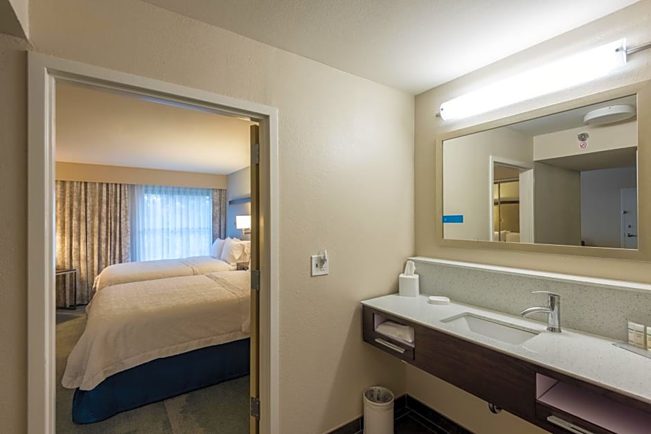 Hampton Inn & Suites Jackson Coliseum