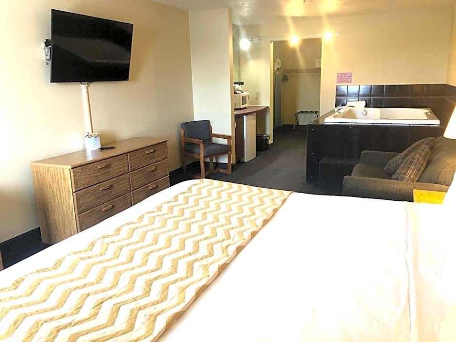 Travelodge by Wyndham Grand Island