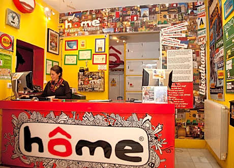 Bed in 4-Bed Mixed Dormitory Room