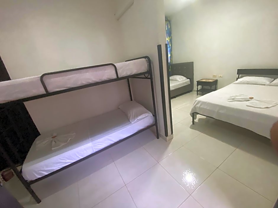 Hotel Colonial Plaza