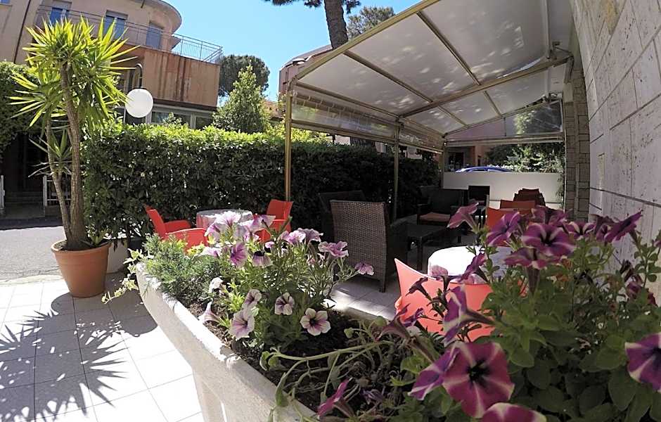 Hotel Ausonia B&B RiMiNi