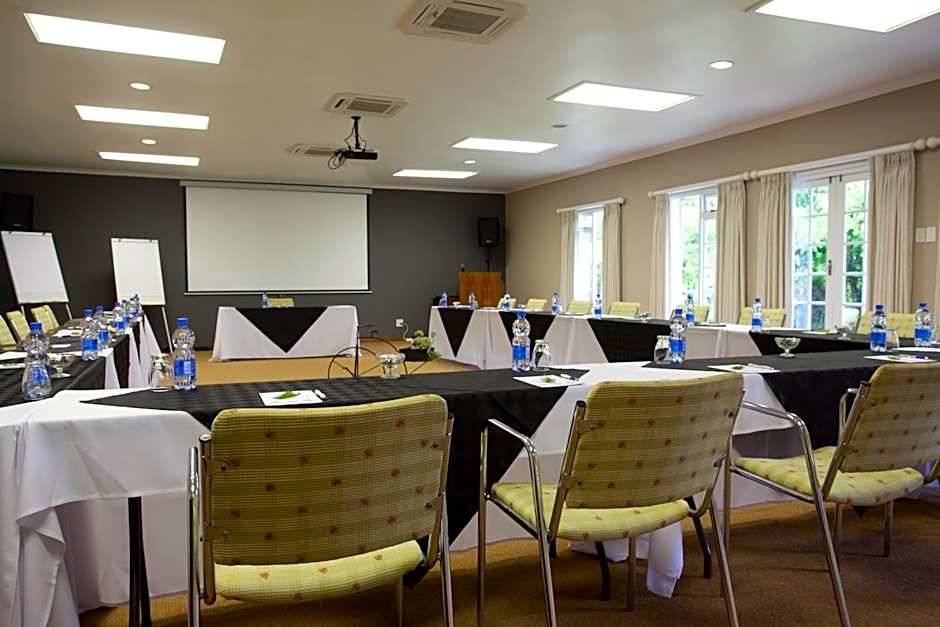 Tsitsikamma Village Inn