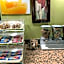 Econo Lodge Huntington - Barboursville University Area