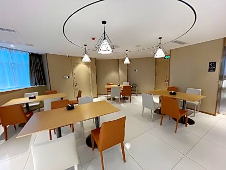 City Comfort Inn Baoding Railway Station