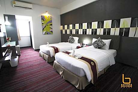 Deluxe Double or Twin Room
