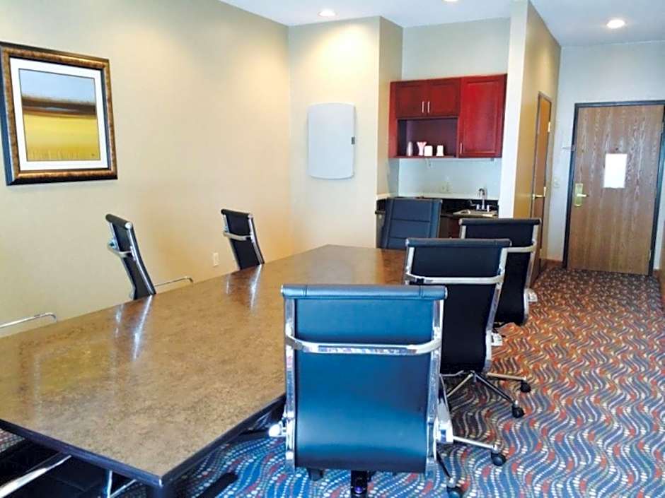 Wingate by Wyndham Ashland