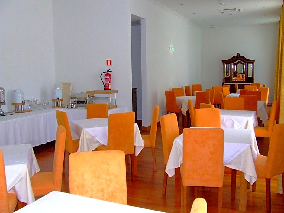 Hotel Apartamentos Geres Ribeiro