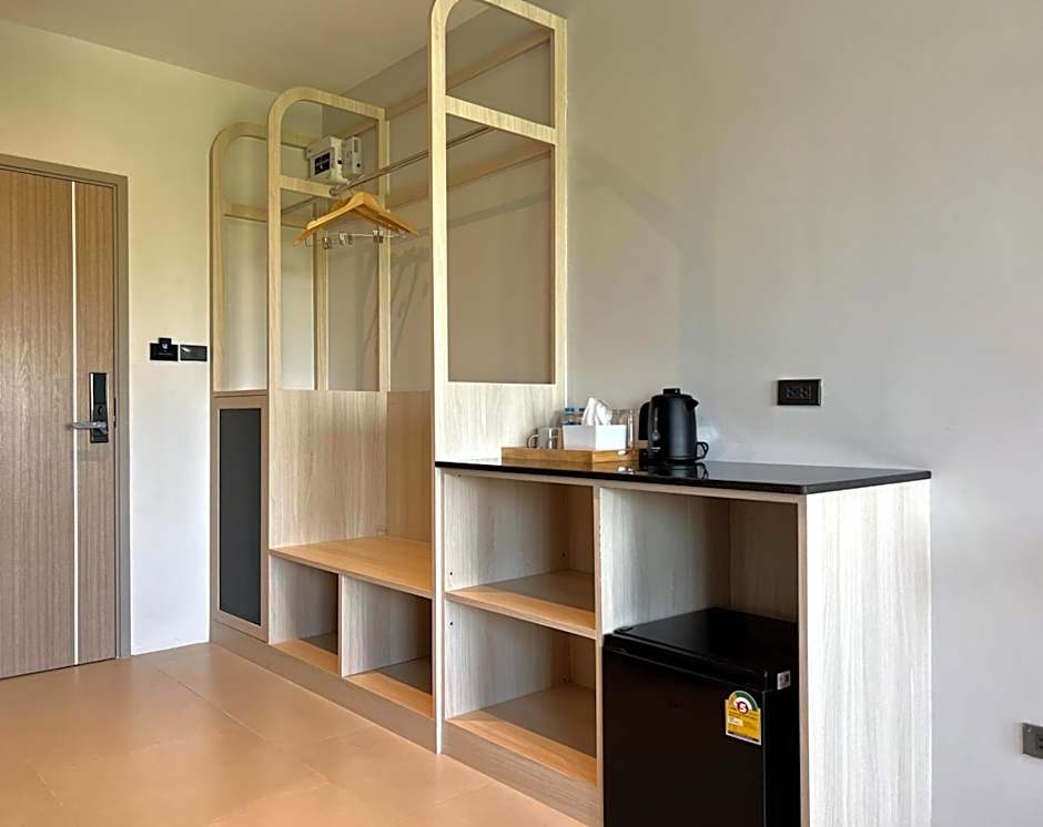 The Way Hotel Ban Pong