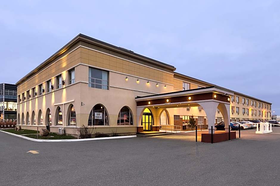 Days Inn & Conference Centre by Wyndham Montreal Airport