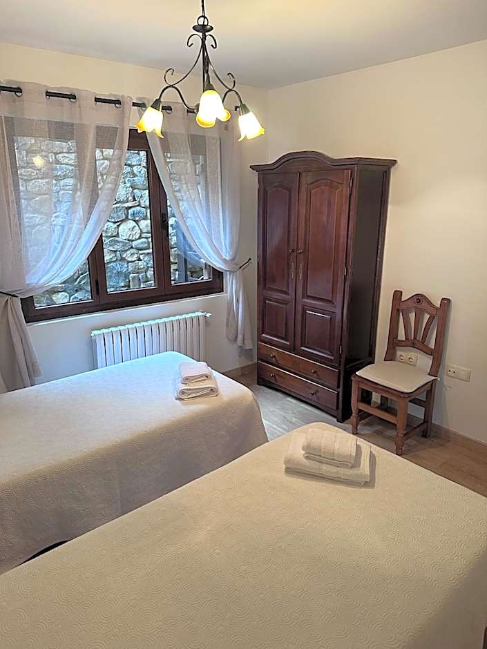 Apartamentos La Montaña