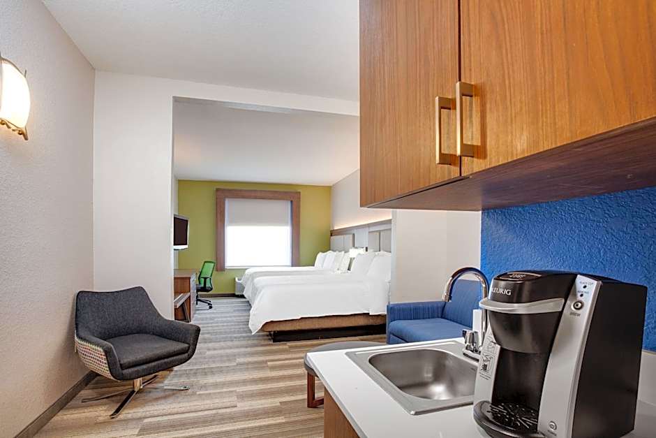 Holiday Inn Express Hotel & Suites Clewiston By IHG