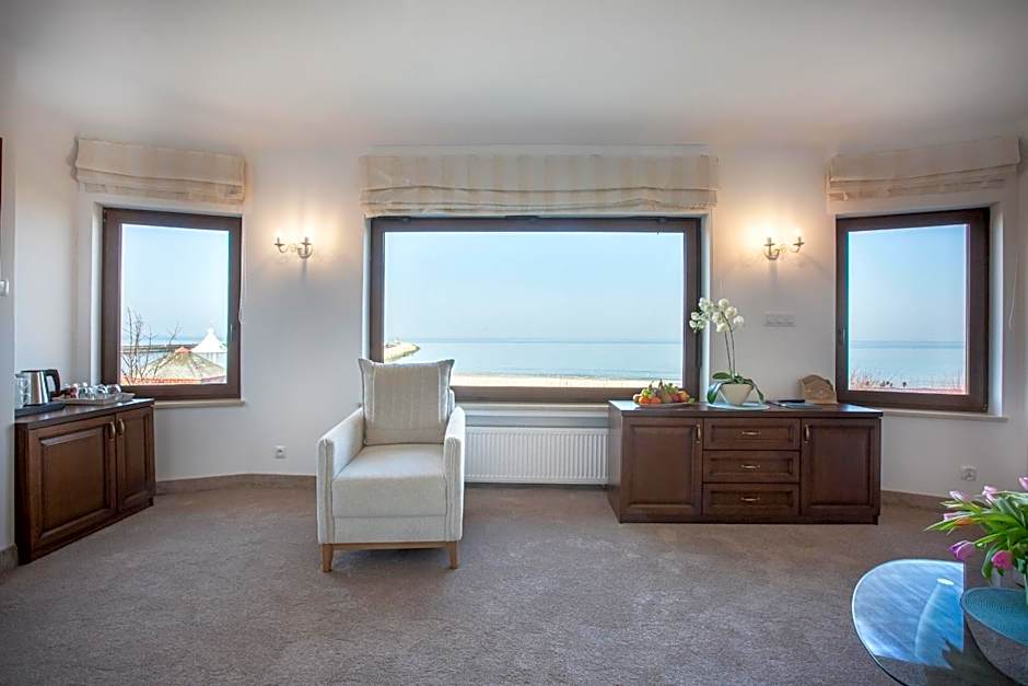 COLUMBUS Apartamenty Ustka - Limanowskiego 1