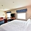 Hampton Inn By Hilton & Suites Pittsburg