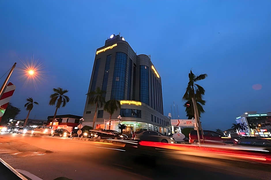 Emerald Puteri Hotel