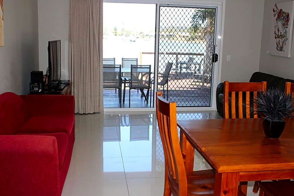 Saltwater Villas - Pet Friendly Accommodation
