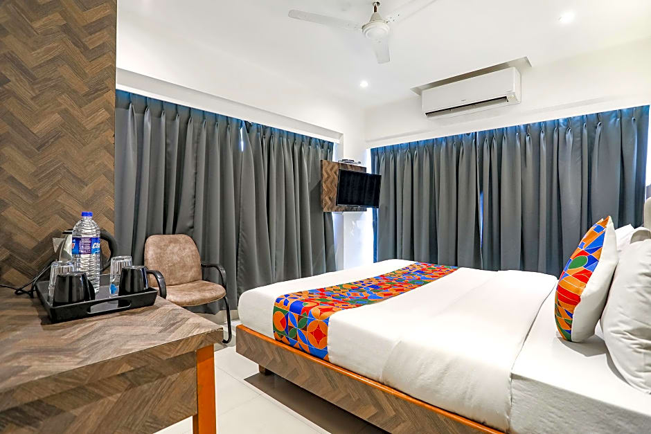 FabHotel JR Residency I - Turbhe